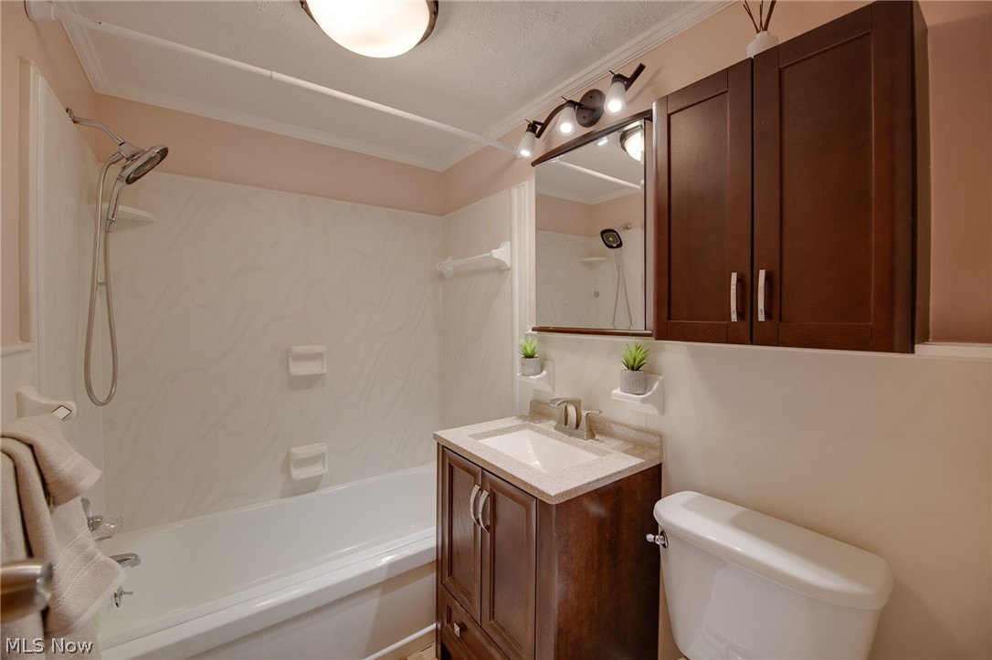 Golden Gate Villa - Residential