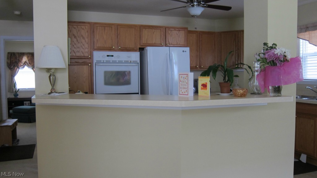 Villas/Spg Lake Condo - Residential