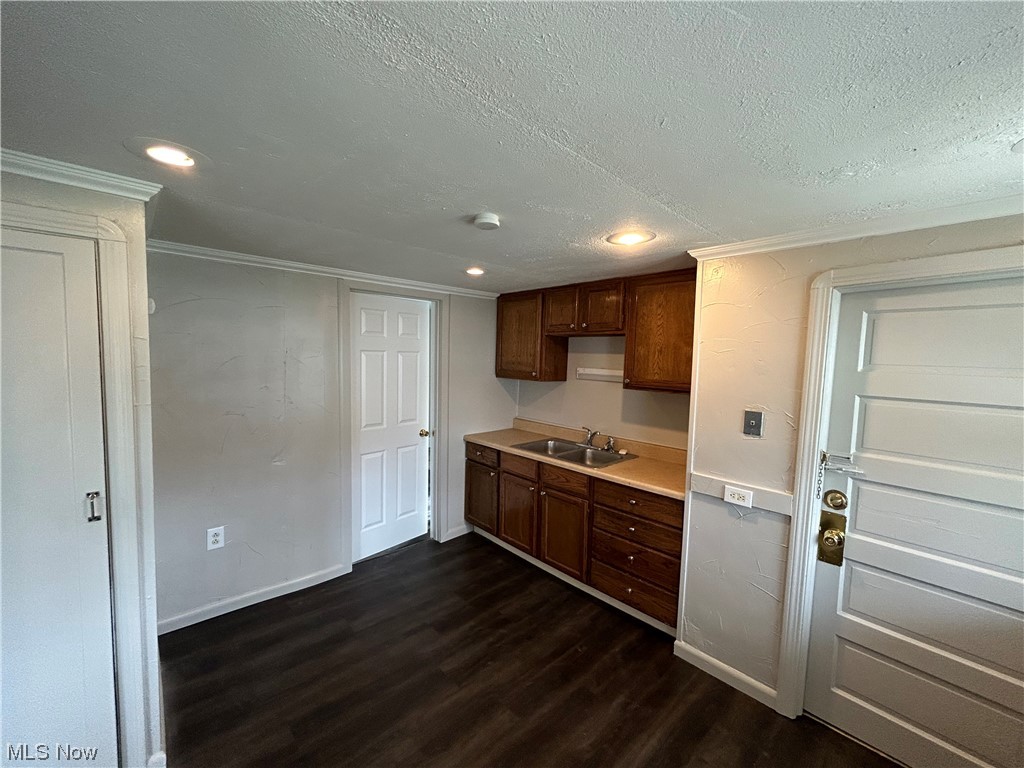 Ridgeview Park - Residential Lease