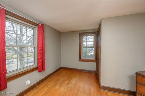 Tiny photo for 1002 S Broadway Street, New Philadelphia, OH 44663 (MLS # 5179024)
