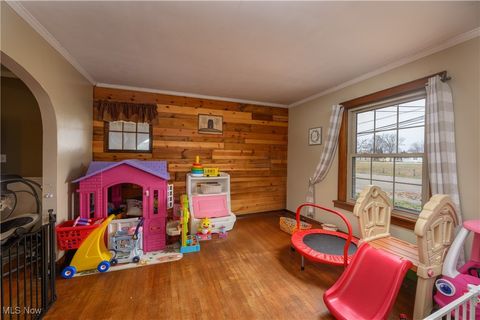 Tiny photo for 1002 S Broadway Street, New Philadelphia, OH 44663 (MLS # 5179024)