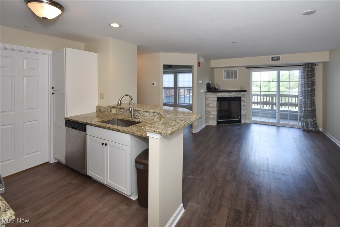 Chandlers Lane Condo - Residential