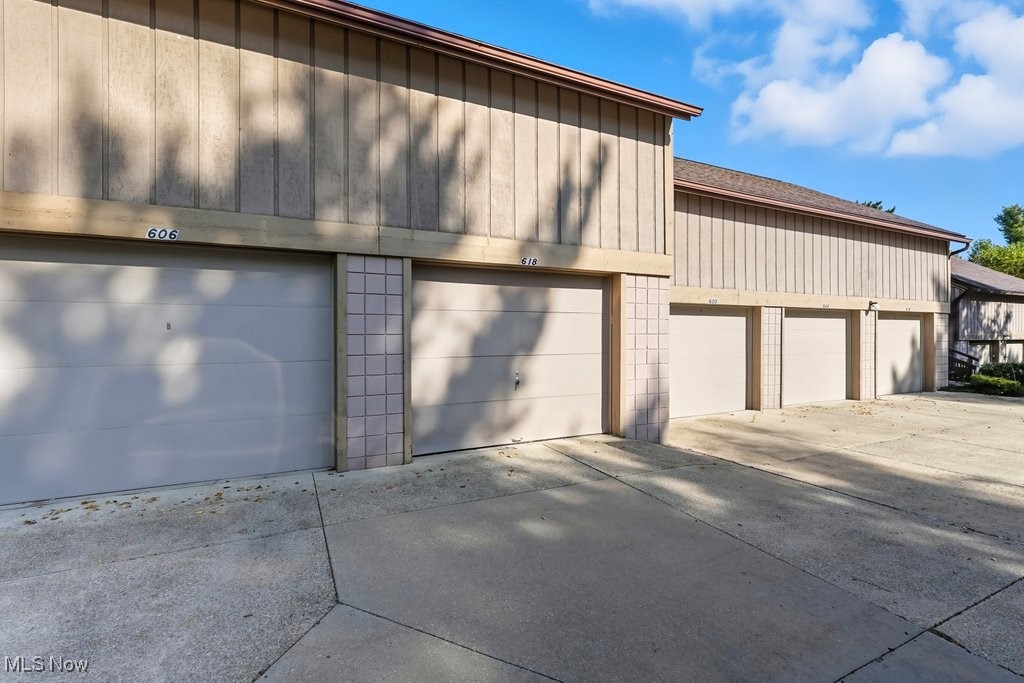 Pine Mill Ridge Condo - Residential