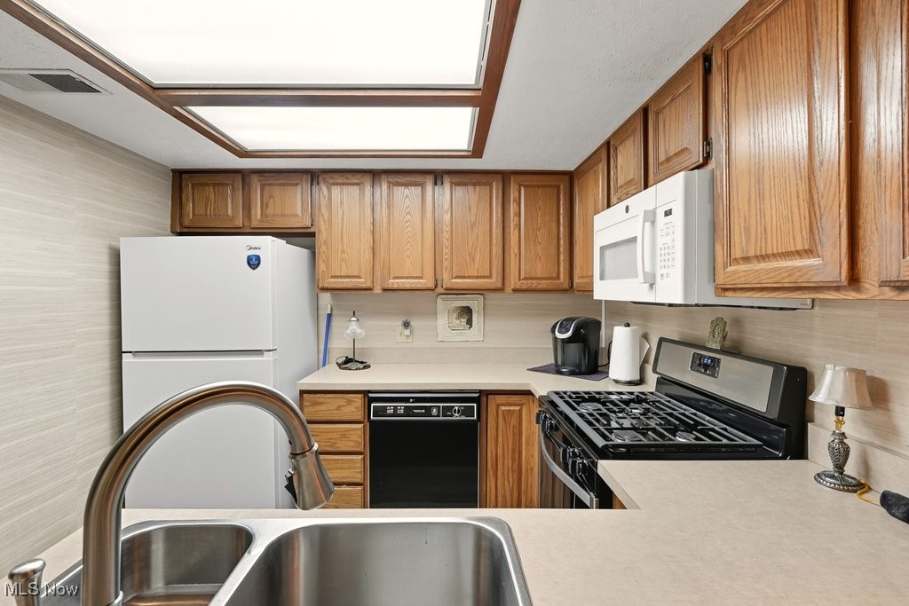 Pine Mill Ridge Condo - Residential