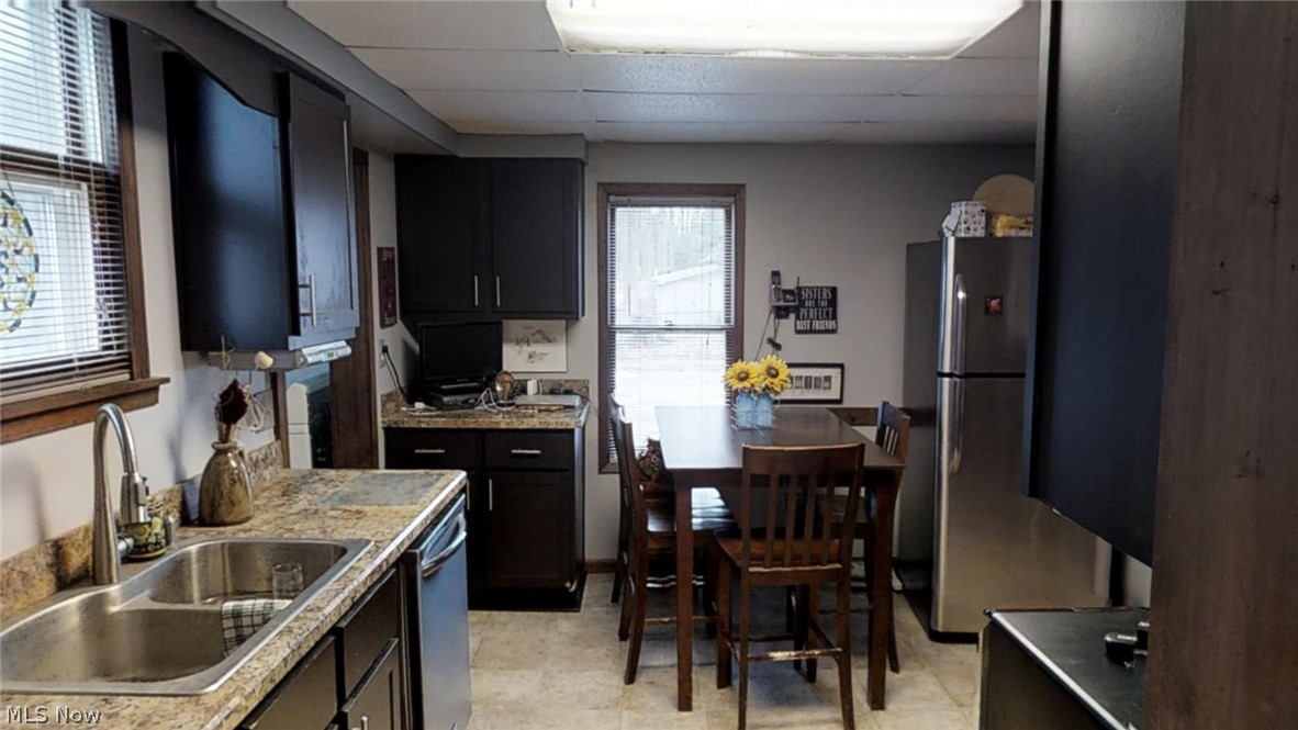 Henry Marhofers Add - Residential