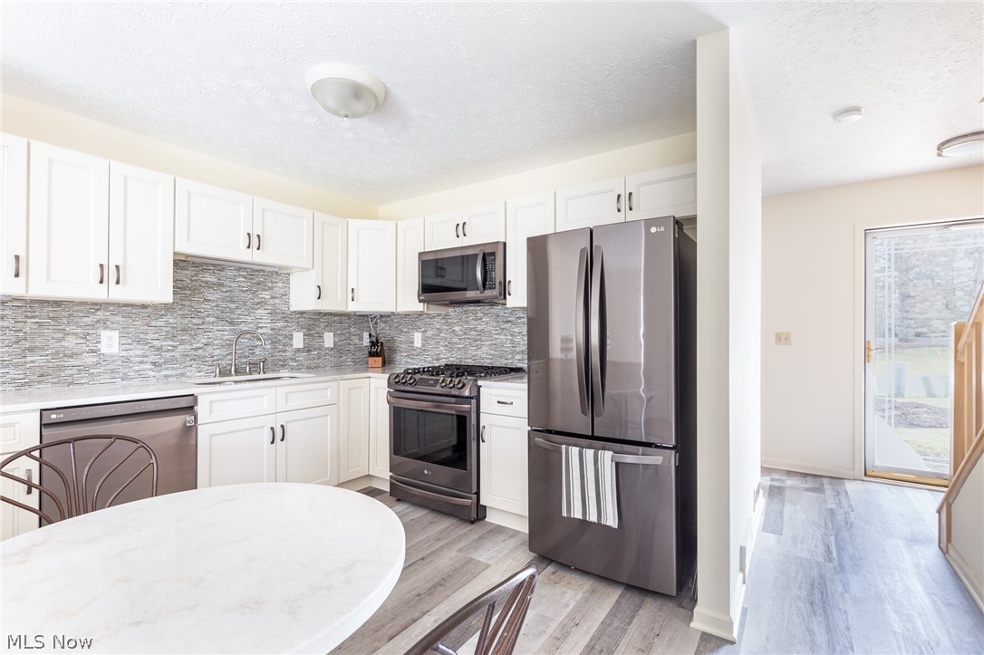 Pinebrook Vill - Residential