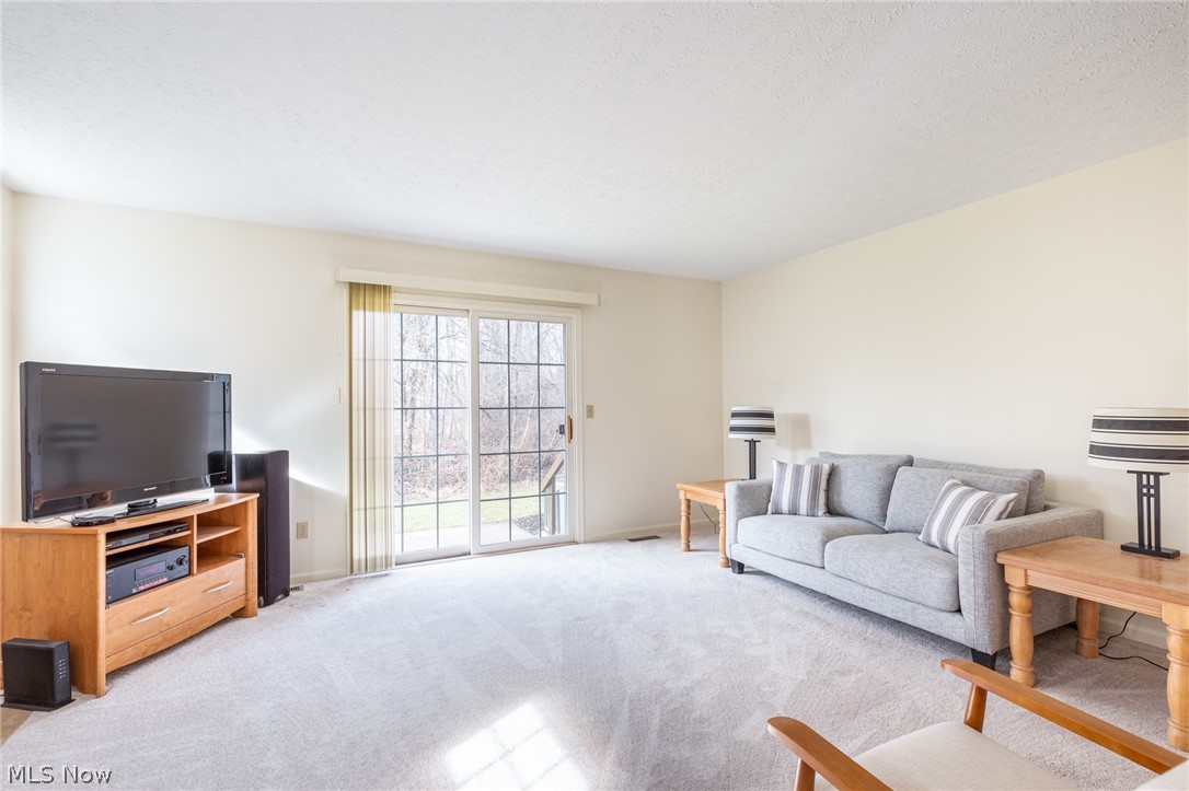 Pinebrook Vill - Residential