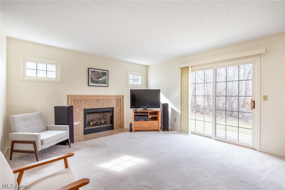 Pinebrook Vill - Residential