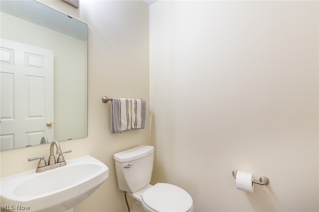 Pinebrook Vill - Residential