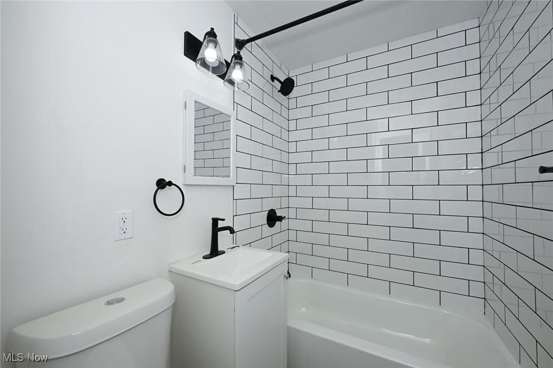 4430 Lincoln Avenue, Parma, Ohio image 20