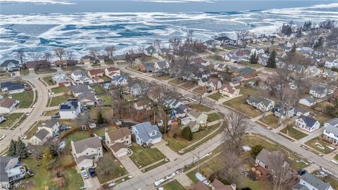 Tiny photo for 29007 Uxbridge Drive, Willowick, OH 44095 (MLS # 5188061)