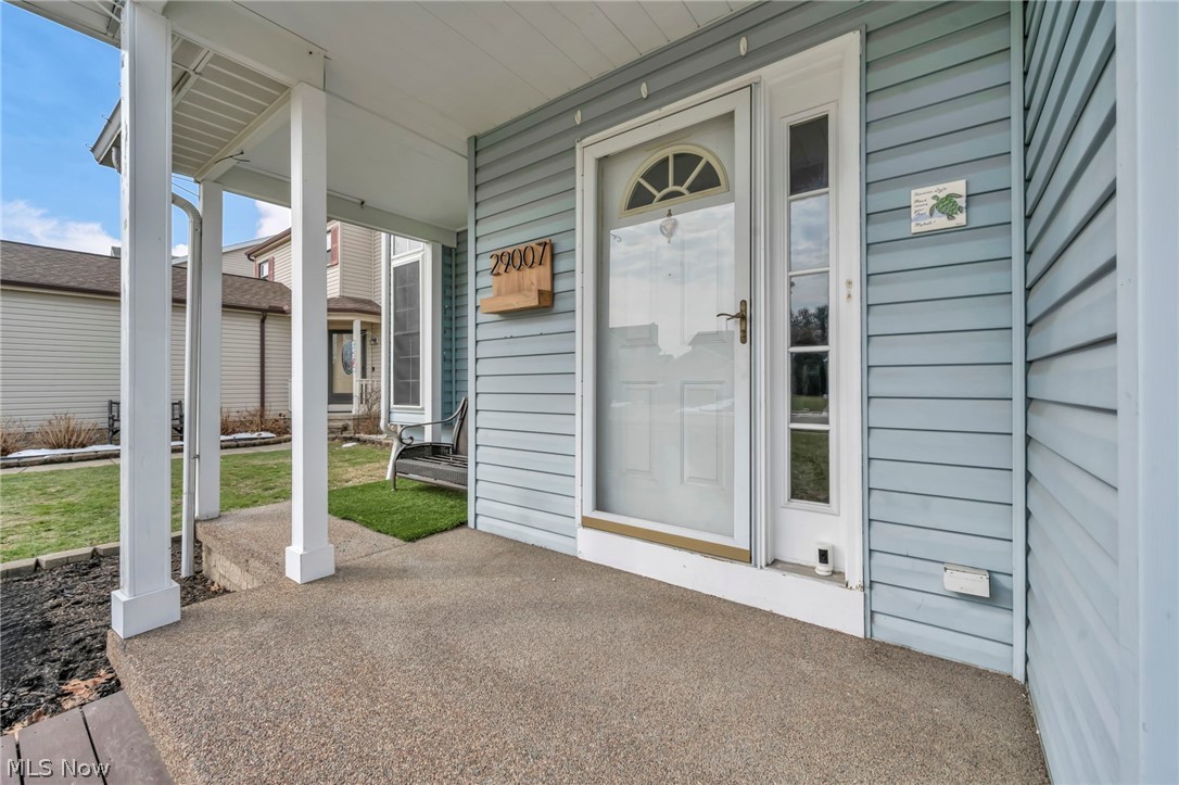 29007 Uxbridge Drive