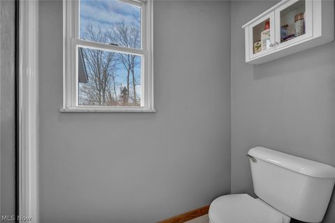 Tiny photo for 29007 Uxbridge Drive, Willowick, OH 44095 (MLS # 5188061)