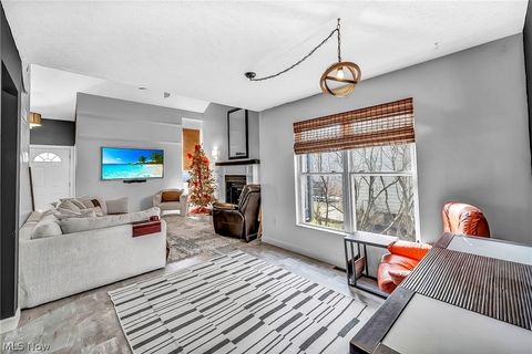 Tiny photo for 29007 Uxbridge Drive, Willowick, OH 44095 (MLS # 5188061)