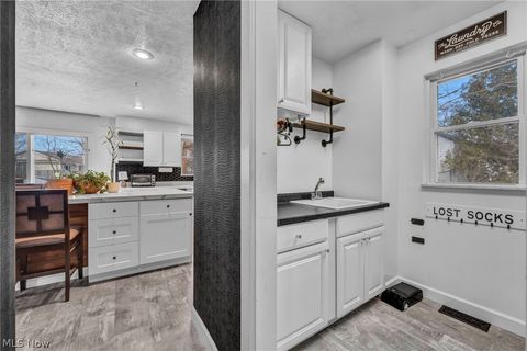 Tiny photo for 29007 Uxbridge Drive, Willowick, OH 44095 (MLS # 5188061)