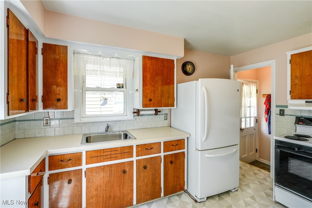 119 Adams Avenue, Cuyahoga Falls, Ohio image 12