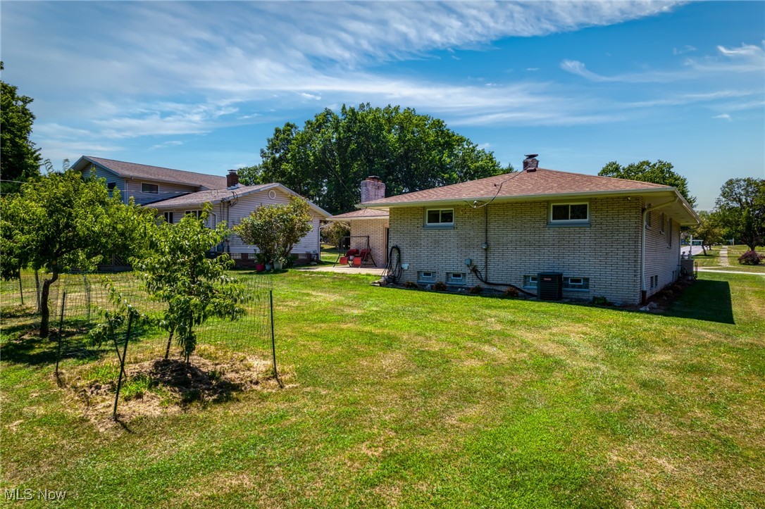 Seven Hills, Ohio 44131, United States, 3 Bedrooms Bedrooms, ,3 BathroomsBathrooms,Residential,Active,178597