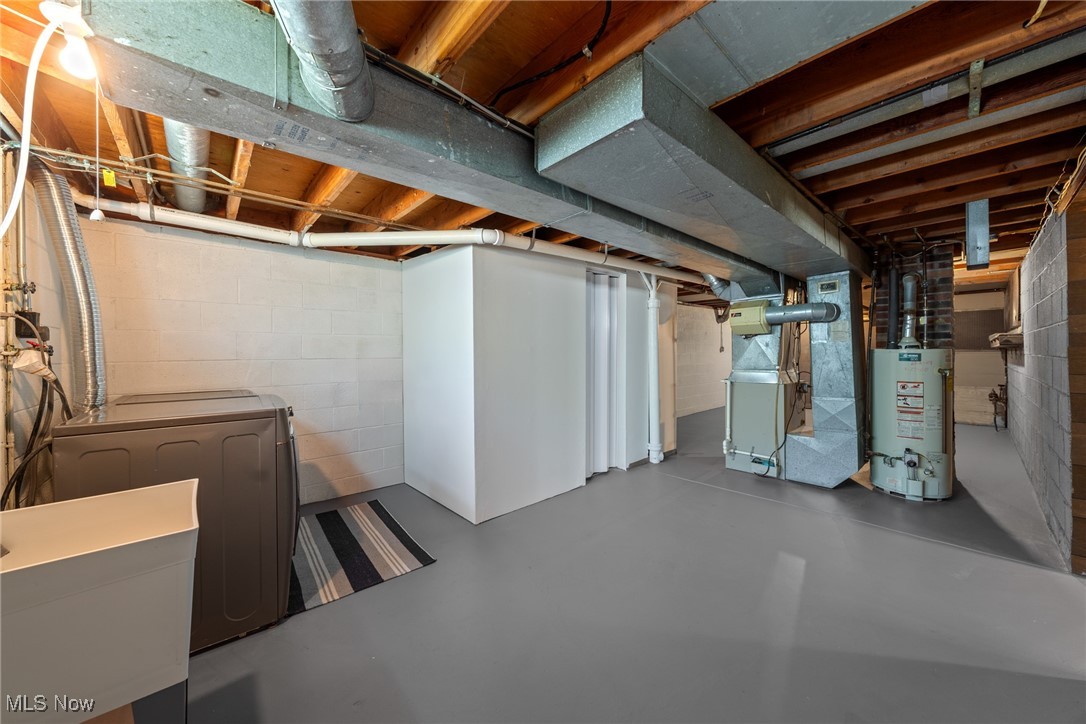 Seven Hills, Ohio 44131, United States, 3 Bedrooms Bedrooms, ,3 BathroomsBathrooms,Residential,Active,178597