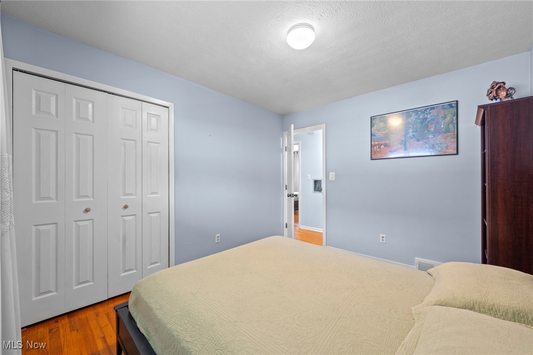 Seven Hills, Ohio 44131, United States, 3 Bedrooms Bedrooms, ,3 BathroomsBathrooms,Residential,Active,178597