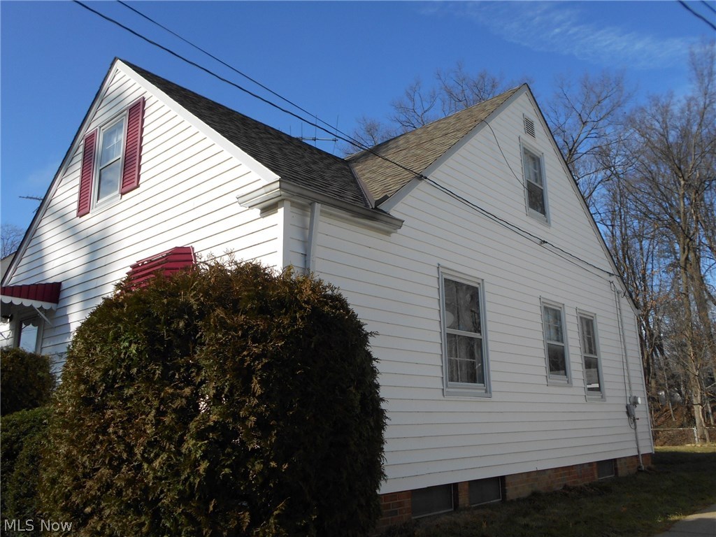 Walter H Telling Green Road Su - Residential