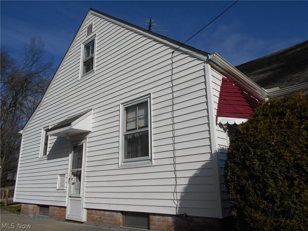 Walter H Telling Green Road Su - Residential