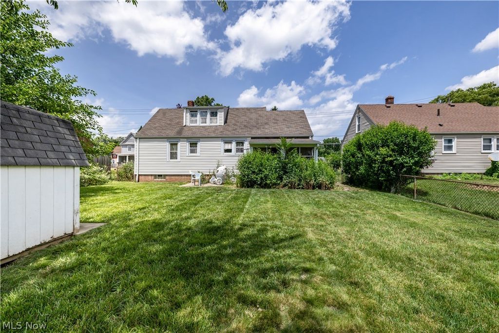 Photo of 1644 37th Street NW, Canton, OH 44709 (MLS # 5224146)