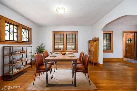 Tiny photo for 1633 Glenmount Avenue, Akron, OH 44301 (MLS # 5210069)