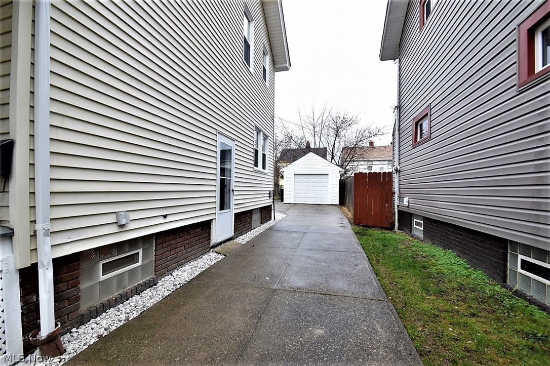 Crawford Land Companys 03 - Residential