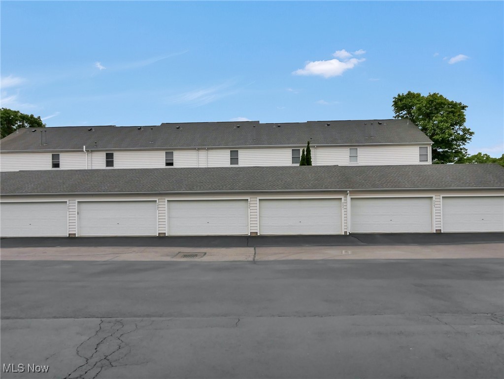 6010 Turnwood Drive, Westerville, Ohio image 35