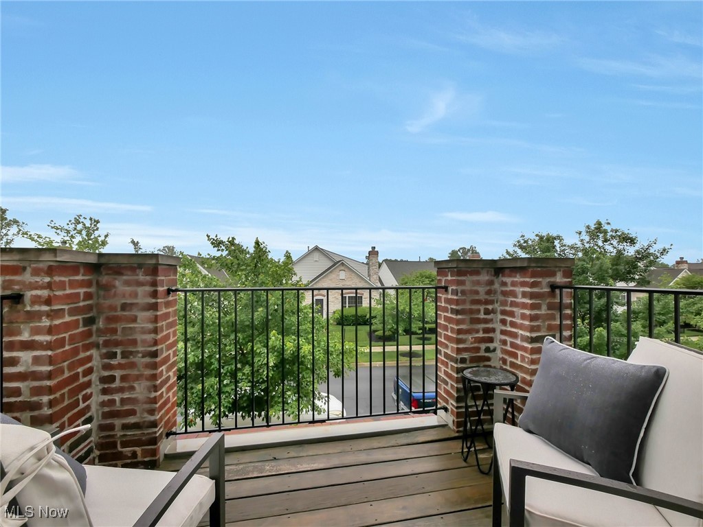 6010 Turnwood Drive, Westerville, Ohio image 14