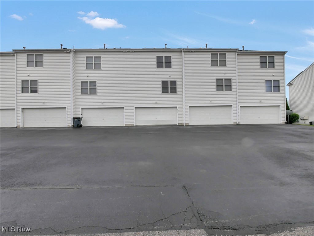 6010 Turnwood Drive, Westerville, Ohio image 34