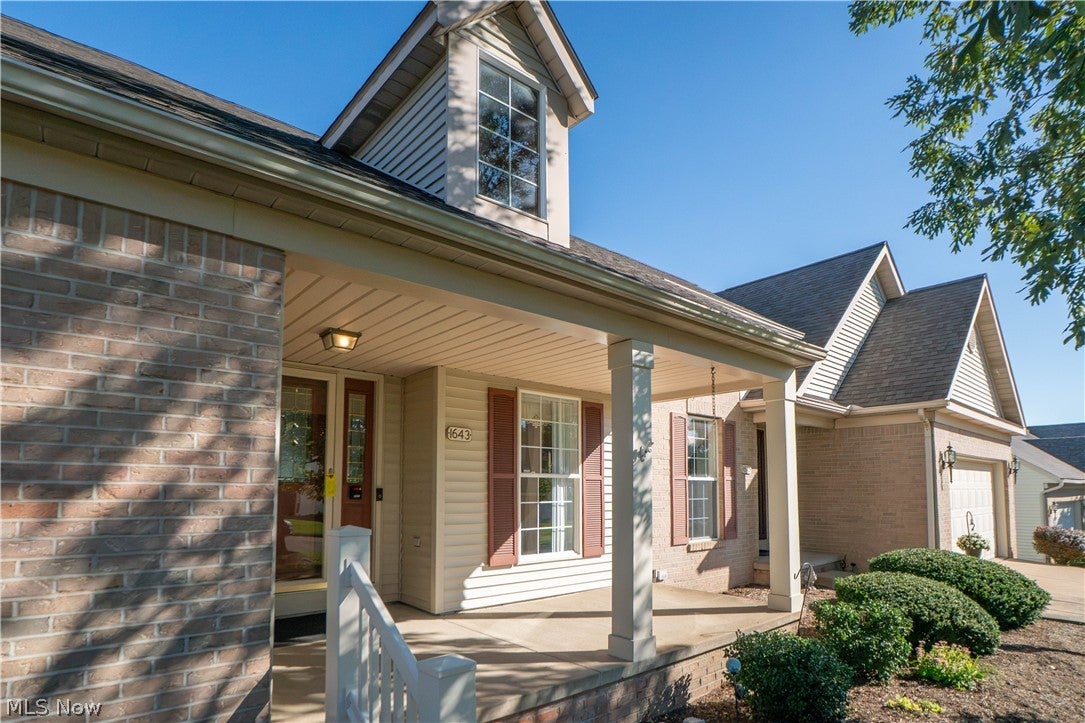 1643 Southpointe Circle NE