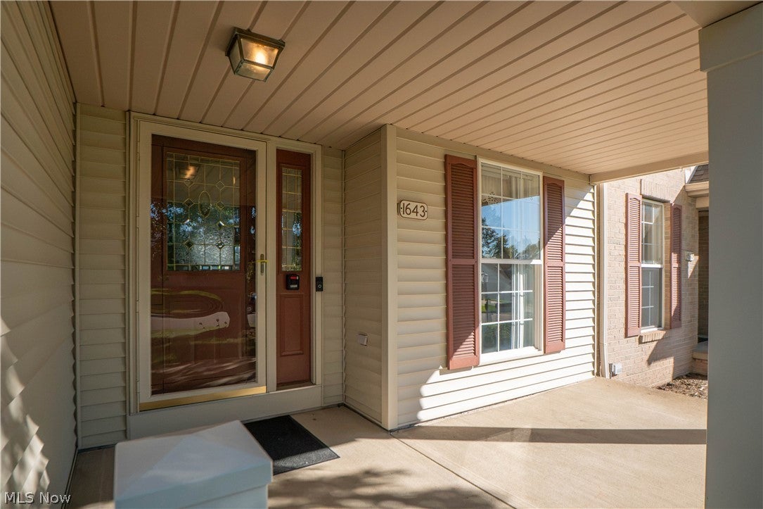 1643 Southpointe Circle NE