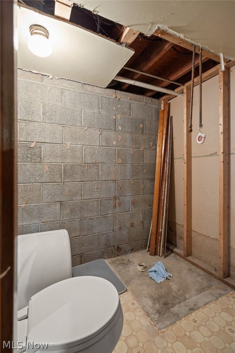 Tiny photo for 1506 New Hampshire Avenue, Lorain, OH 44052 (MLS # 5253491)