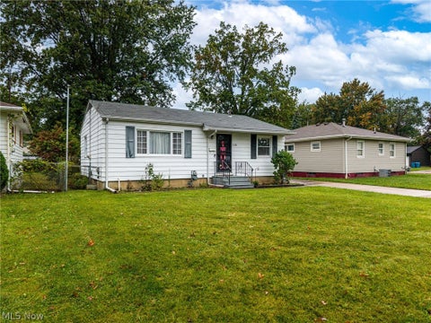 Tiny photo for 1506 New Hampshire Avenue, Lorain, OH 44052 (MLS # 5253491)