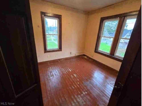 Tiny photo for 127 Mathews Avenue, Ashland, OH 44805 (MLS # 5253663)