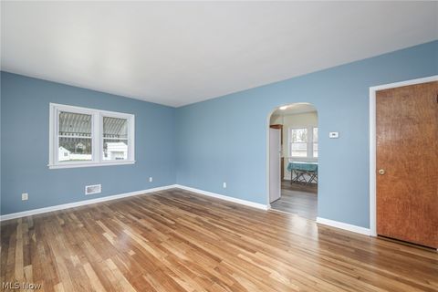 Tiny photo for 1245 Chelton Drive, Kent, OH 44240 (MLS # 5190847)