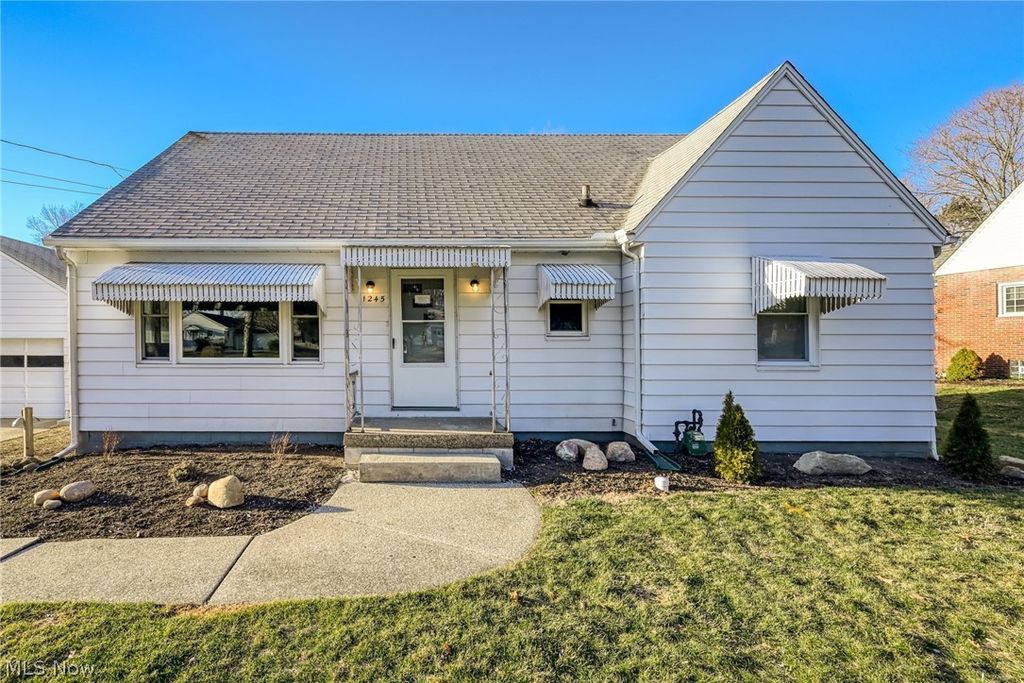 Photo of 1245 Chelton Drive, Kent, OH 44240 (MLS # 5190847)