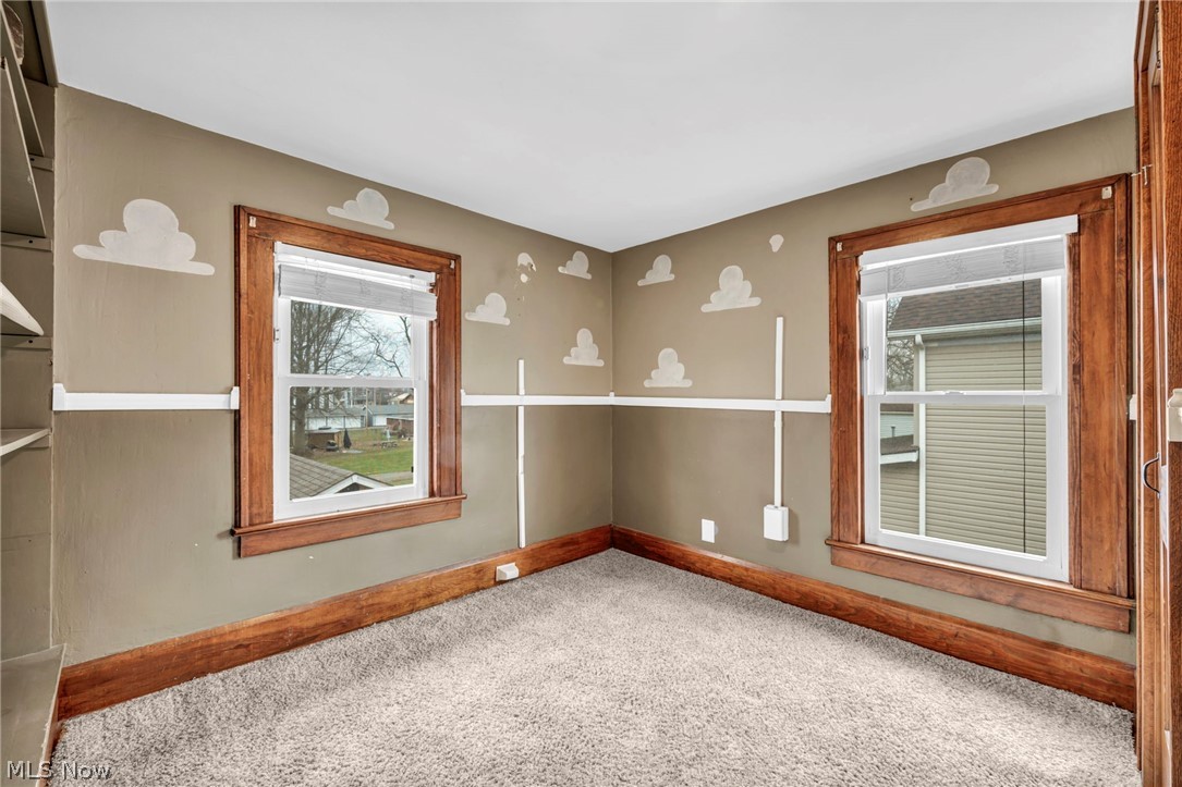 City/Newton Falls - Residential