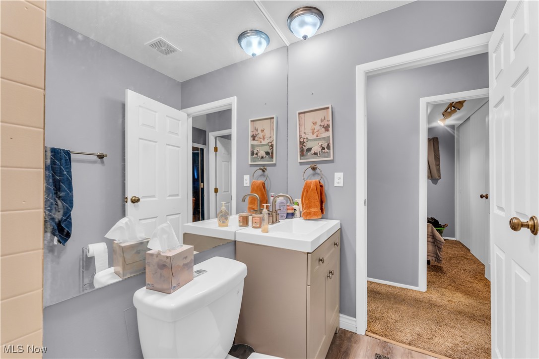6434 Mills Creek Lane, North Ridgeville, Ohio image 36