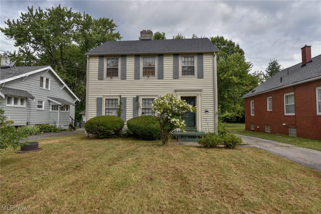 This 3-bedroom home is full of character with its original natural woodwork and solid layout. The property is in need of a full renovation, but it offers a new roof, making it a strong starting point for your project. With vision and updates, this could be a beautiful home or rental investment in a convenient Youngstown location. A great opportunity for contractors, investors, or DIY buyers looking for their next project.