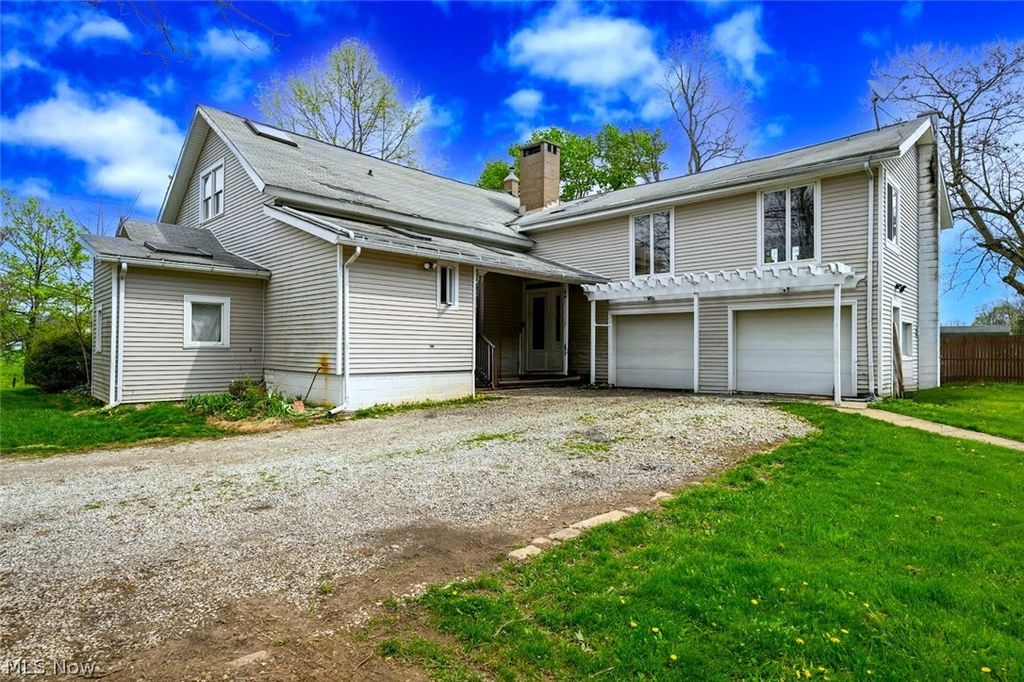 Photo of 1305 Township Road 1656, Ashland, OH 44805 (MLS # 5202790)
