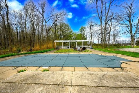 Tiny photo for 1305 Township Road 1656, Ashland, OH 44805 (MLS # 5202790)