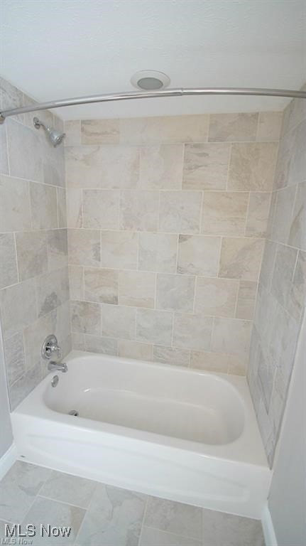 196 Vincent Street, Chagrin Falls, Ohio image 12