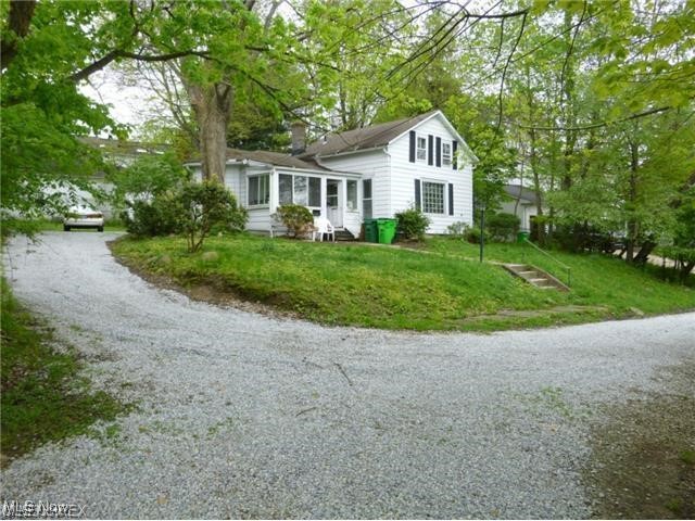 196 Vincent Street, Chagrin Falls, Ohio image 1