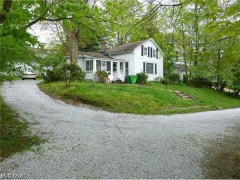 196 Vincent Street Chagrin Falls OH 44022