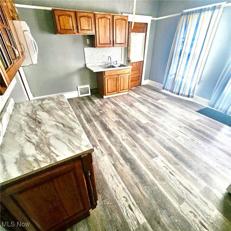 Murray Hine & Haseltines - Residential