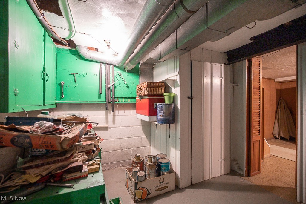 Seltzer Round Cos Monticello - Residential