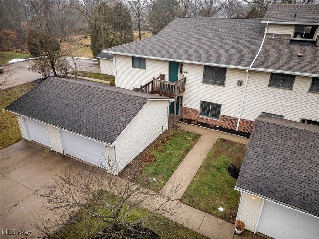 Photo of 552 Main Street #H, Wadsworth, OH 44281 (MLS # 5179983)