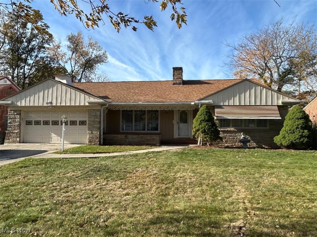 1130 Carver Road, Cleveland Heights, Ohio image 1